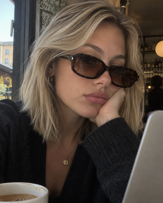 VERA | LEO/AMBER